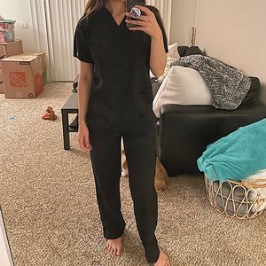 Cherokee Workwear Scrub Set